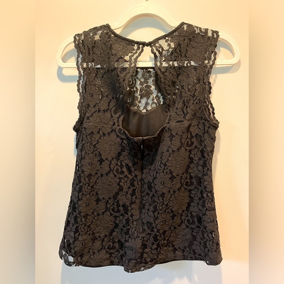 Reitman’s women’s black sleeveless lace top Small - Picture 2 of 4